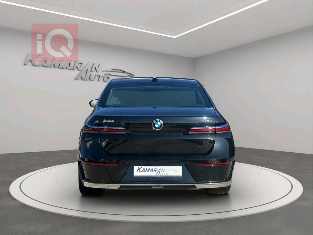 بي ام دبليو الفئة 7